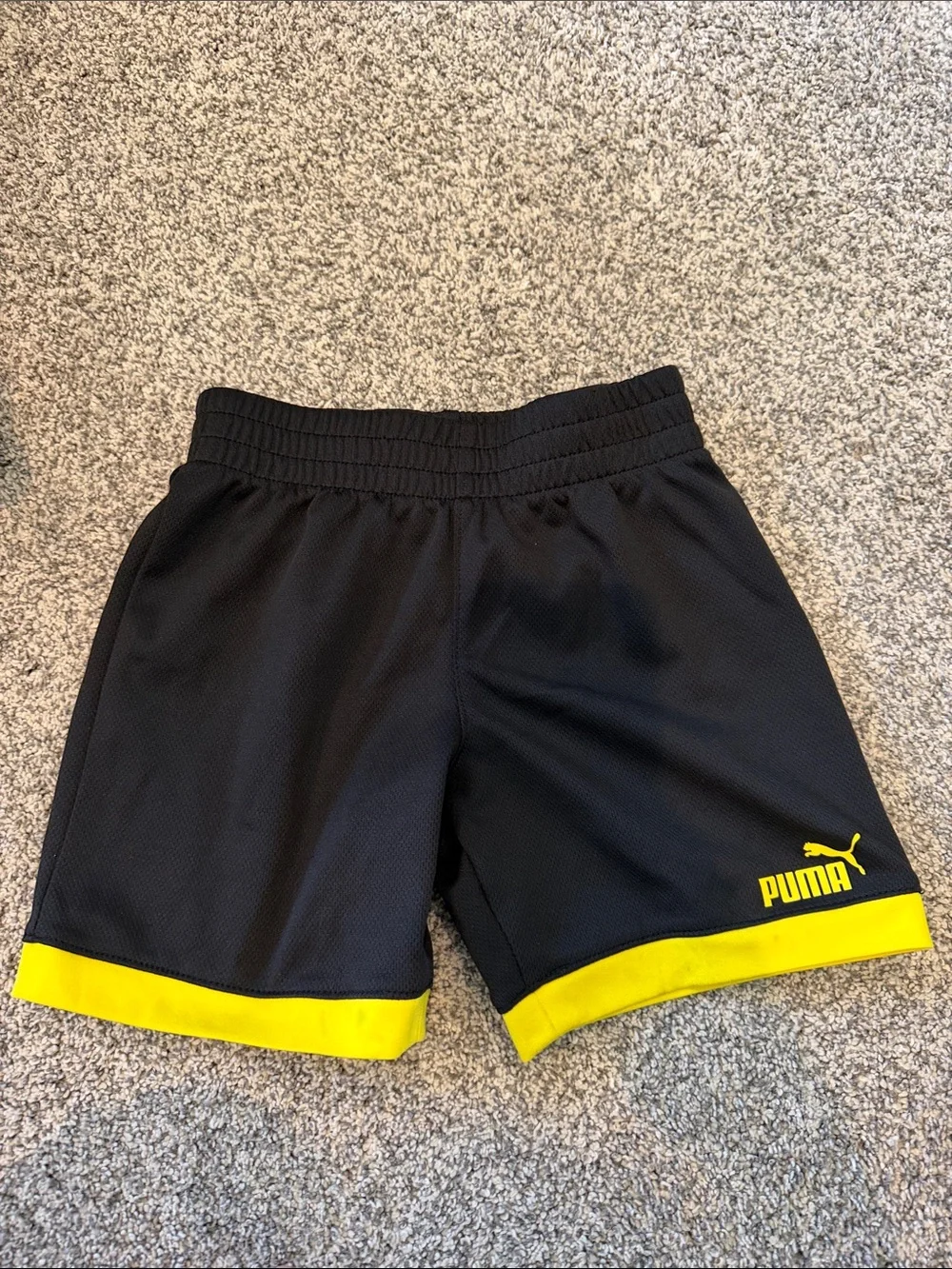 Puma 2T Gray & Black Athletic Tee with Yellow Logo and Trim Set - Picture 3 of 4